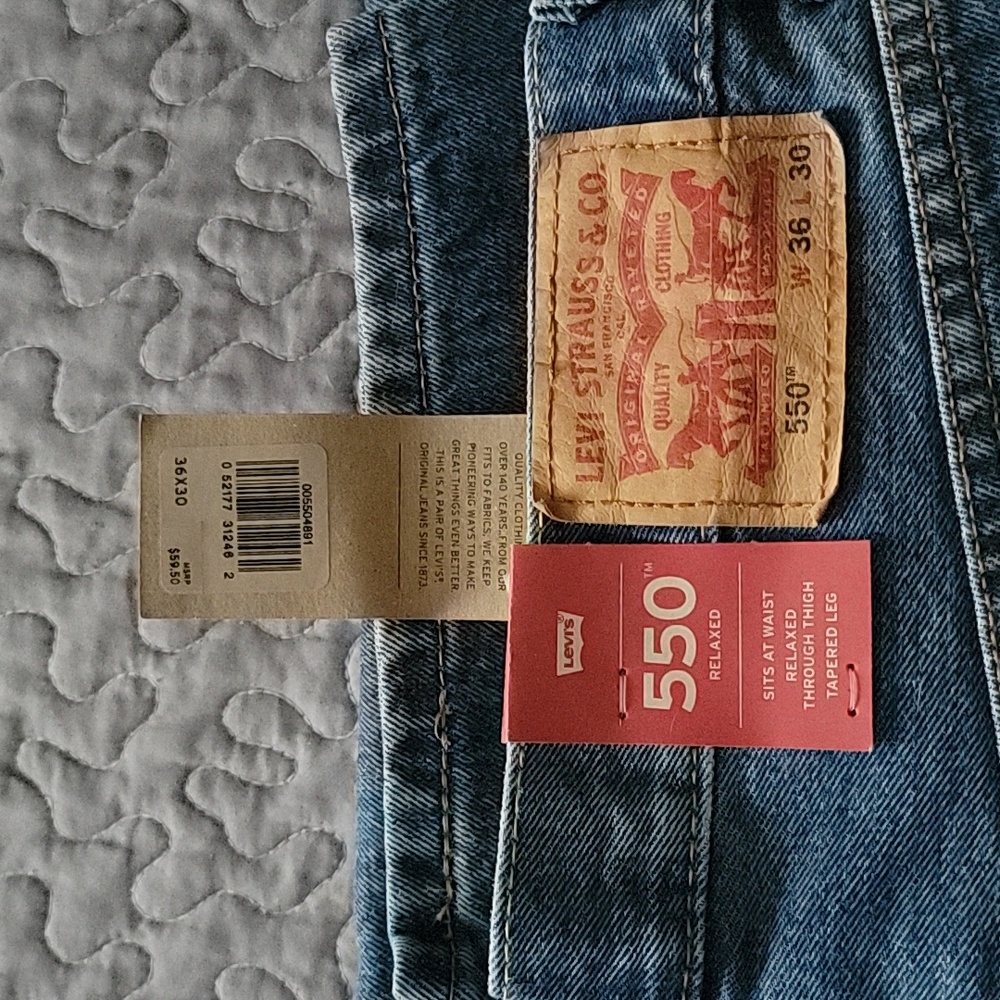 Levi's 550 36x30 BNWT
